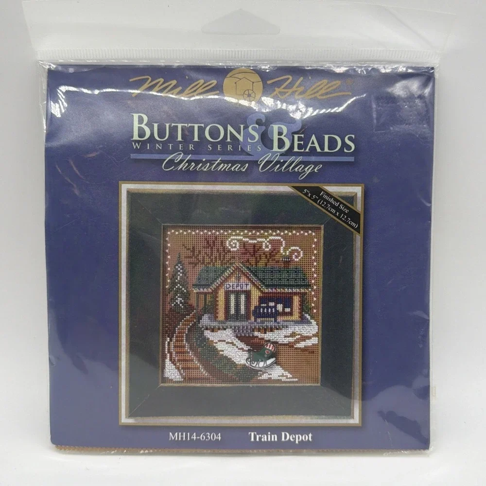 Mill Hill 2006 Button Beaded Christmas Village Kit Train Depot MH14-6304 NEW NOS